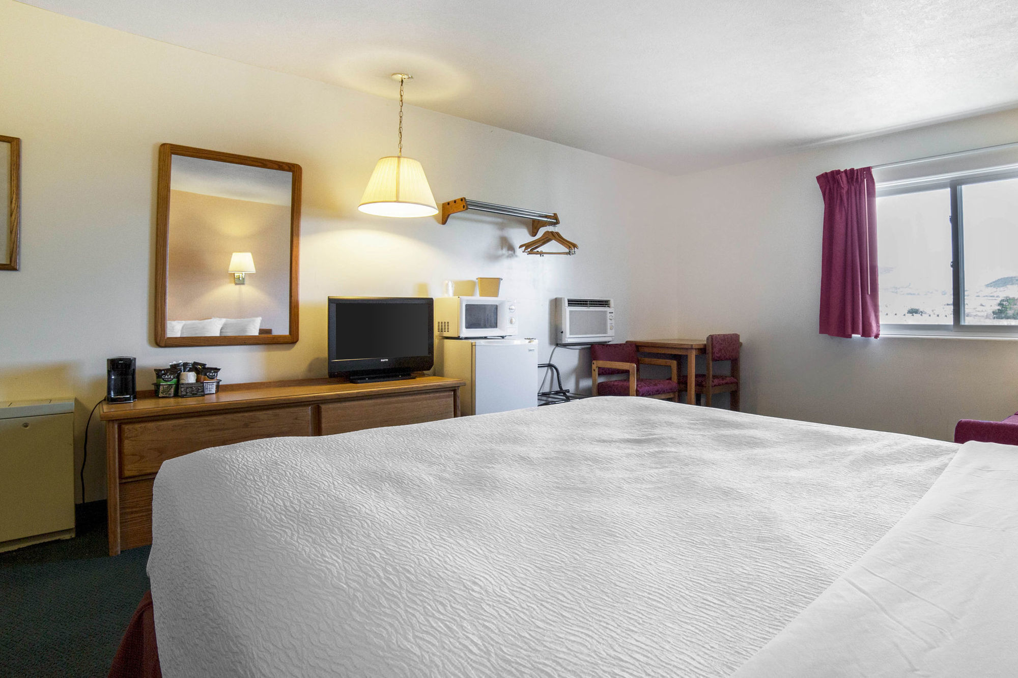 Rodeway Inn Whitehall Chambre photo